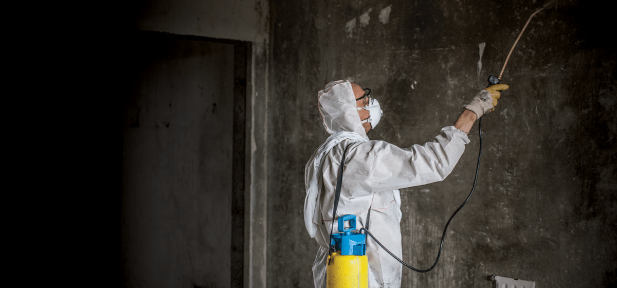 Fire restoration cleaning technician in Charlotte